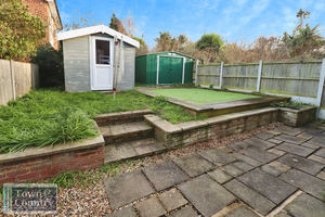 Photo 11- click for photo gallery